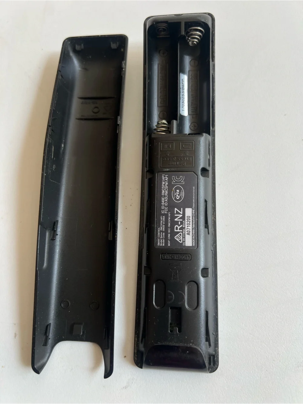 OME Genuine Samsung Black Slim TV Remote with Voice Button in Working Perfectly